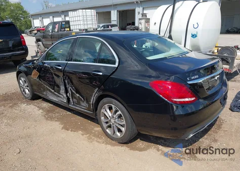 2015 Mercedes-Benz C 300 4Matic from USA, damaged, VIN 55SWF4KB5FU033552